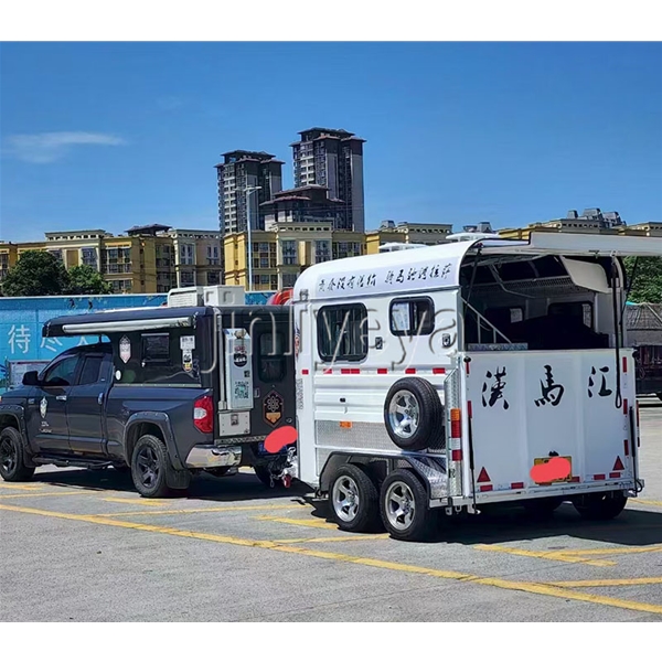 兩馬位馬車